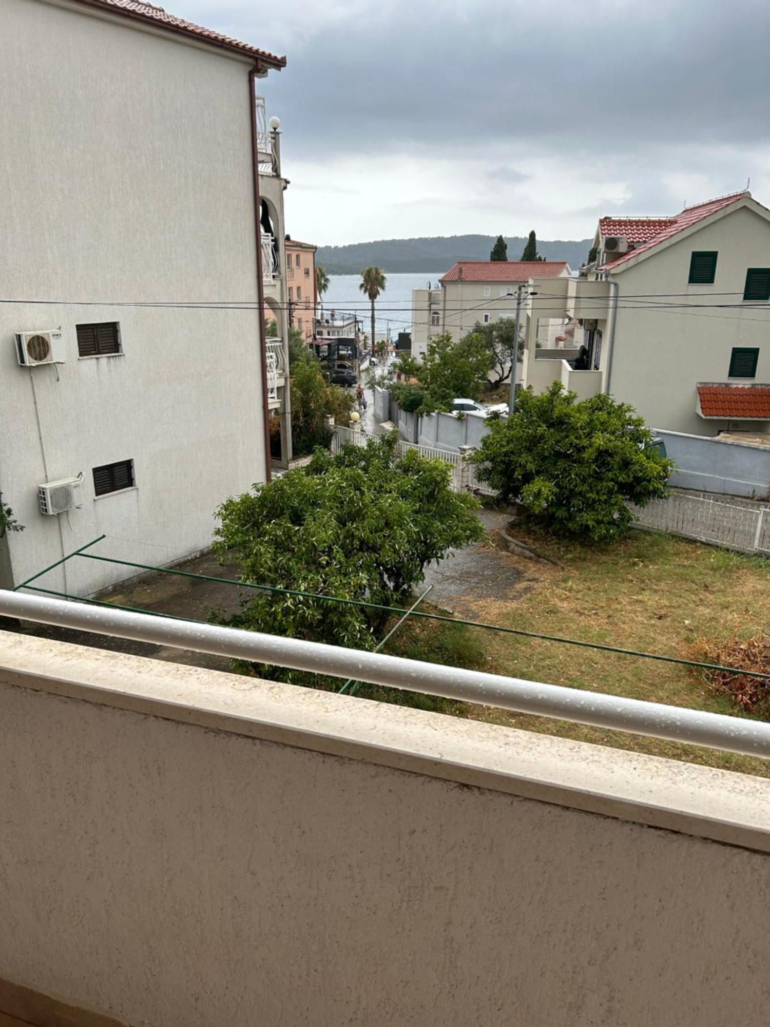 Kilic Apartments Trogir Exteriör bild