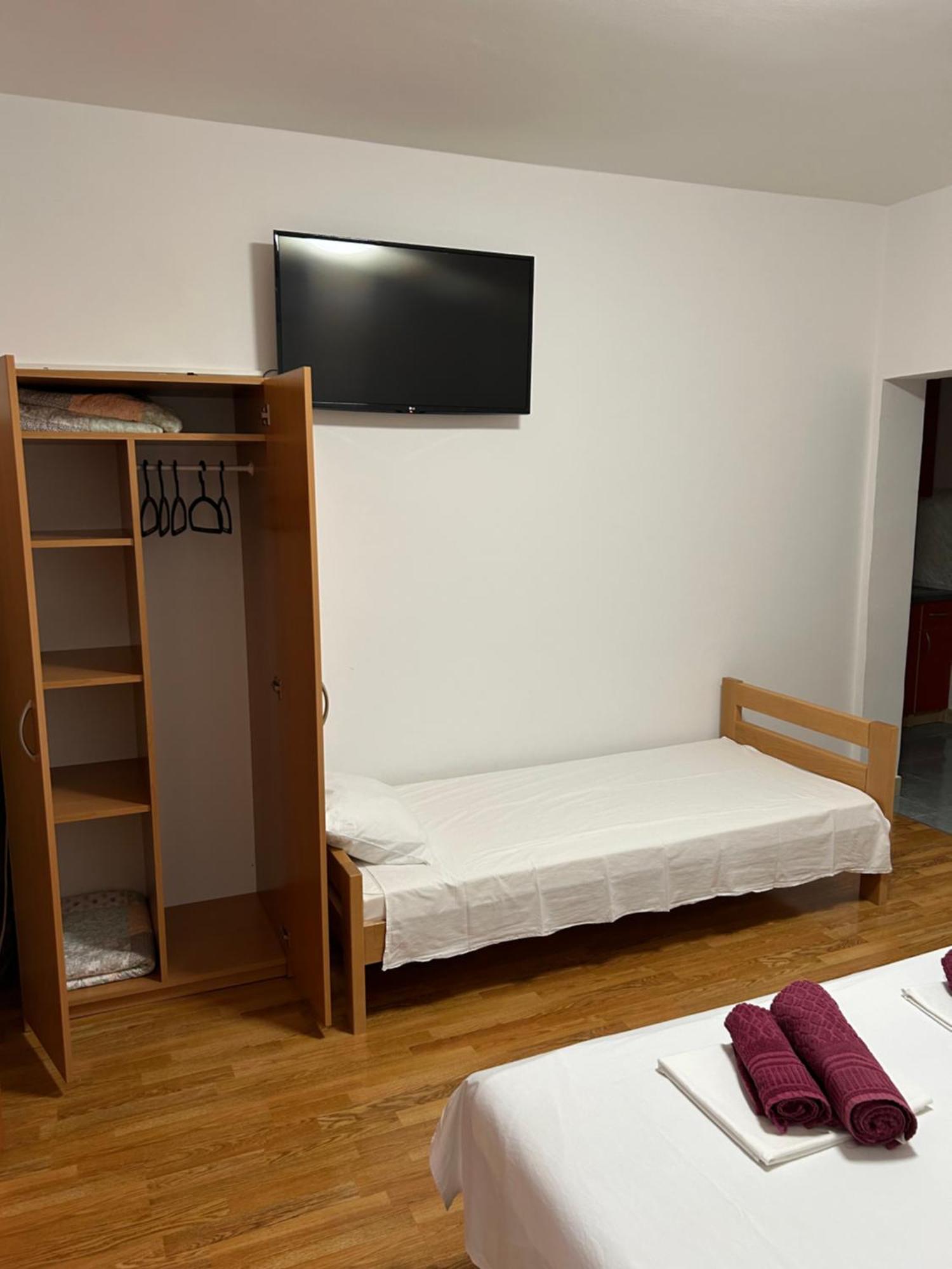 Kilic Apartments Trogir Exteriör bild