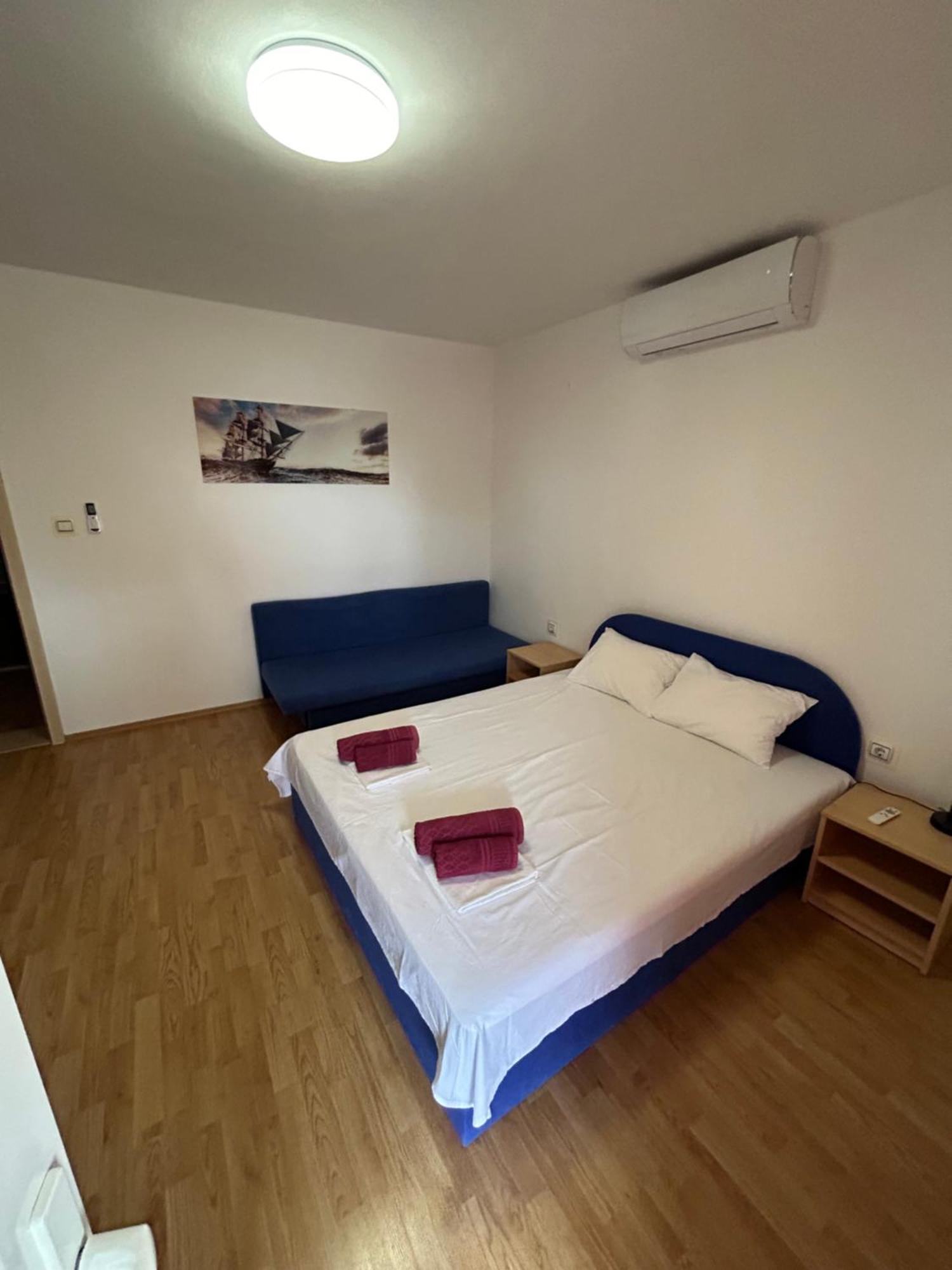 Kilic Apartments Trogir Exteriör bild