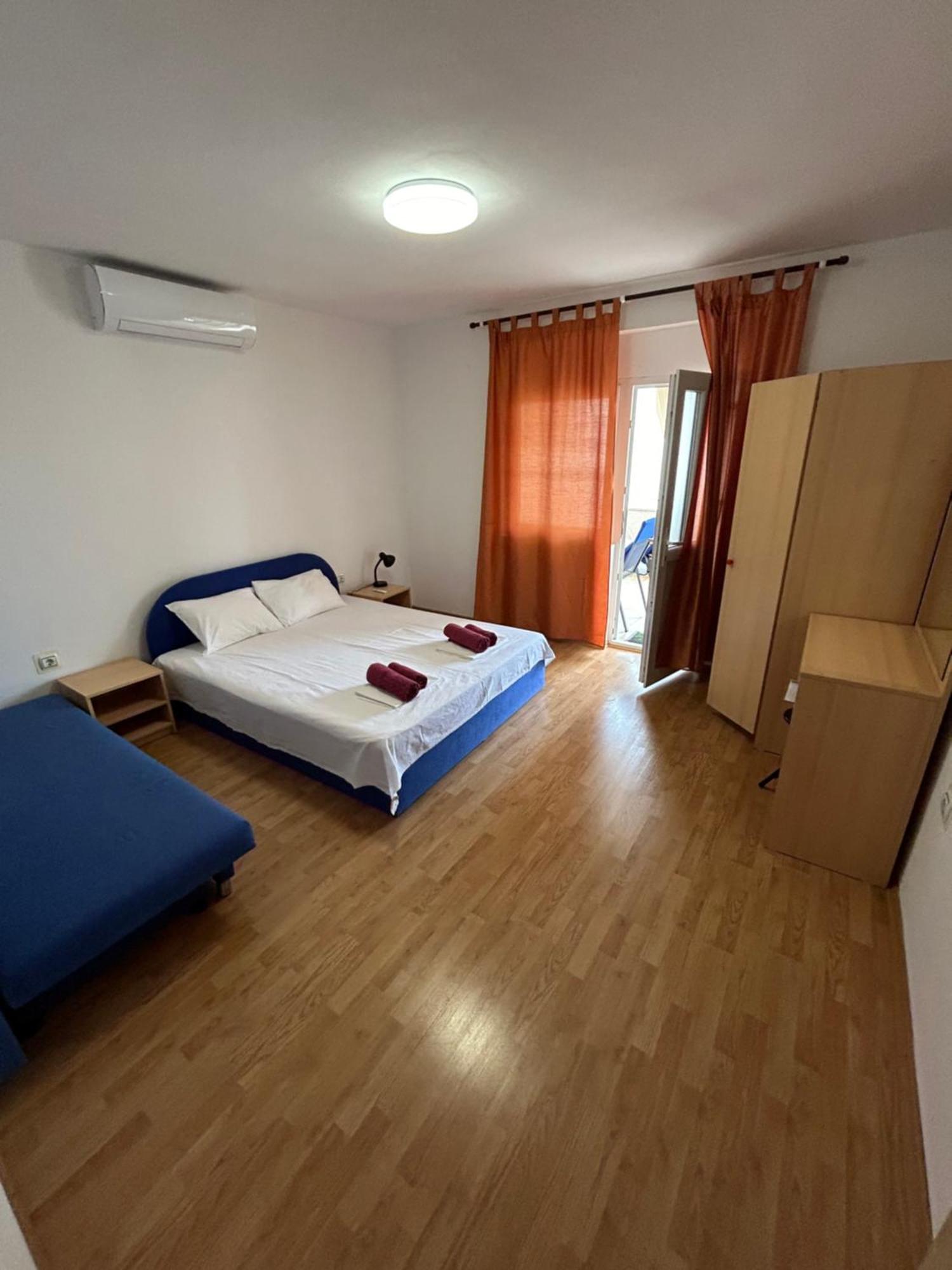 Kilic Apartments Trogir Exteriör bild
