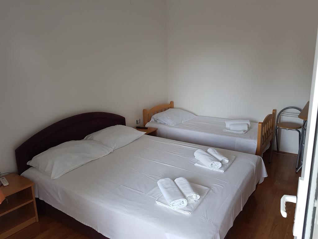 Kilic Apartments Trogir Exteriör bild